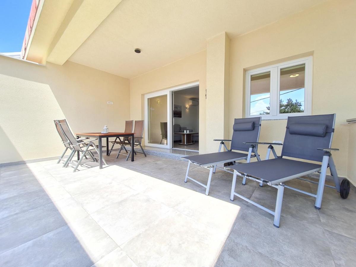 Apartamento Belle Oasis Novi Vinodolski Exterior foto