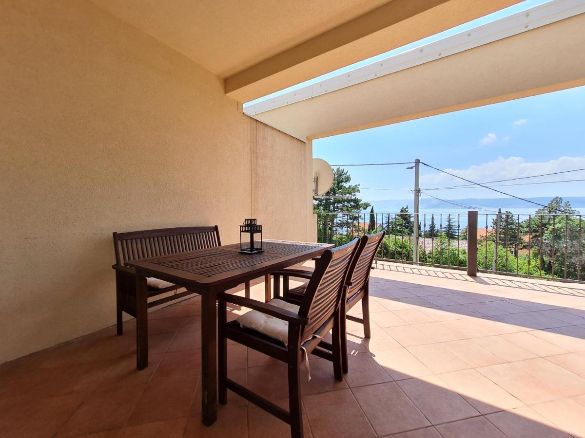 Apartamento Belle Oasis Novi Vinodolski Exterior foto