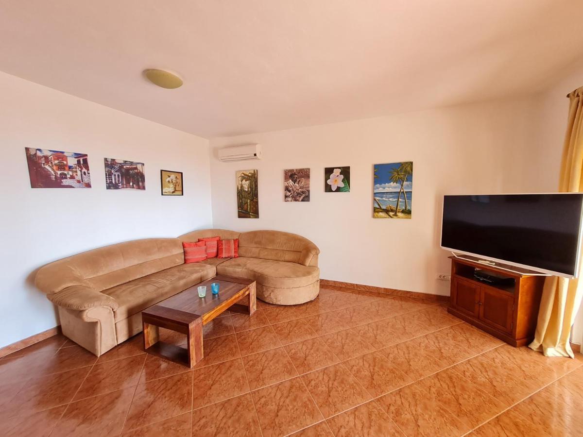 Apartamento Belle Oasis Novi Vinodolski Exterior foto